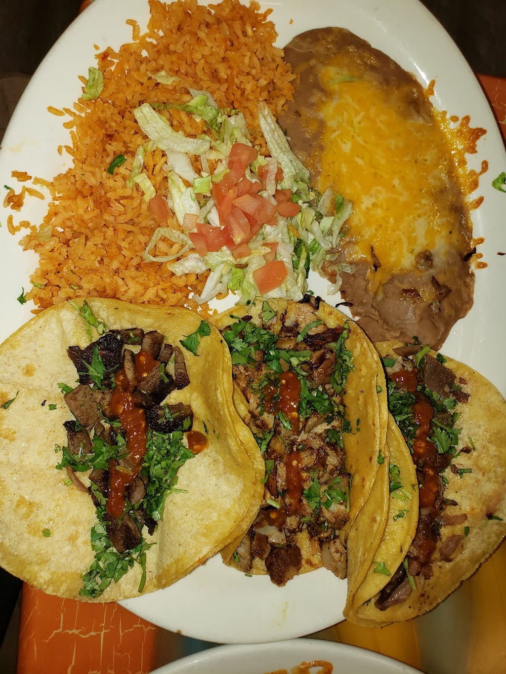 Los Vaqueros Mexican Restaurant | restaurant | 205 Maple St, Overbrook, KS 66524, USA | 7856657423 OR +1 785-665-7423