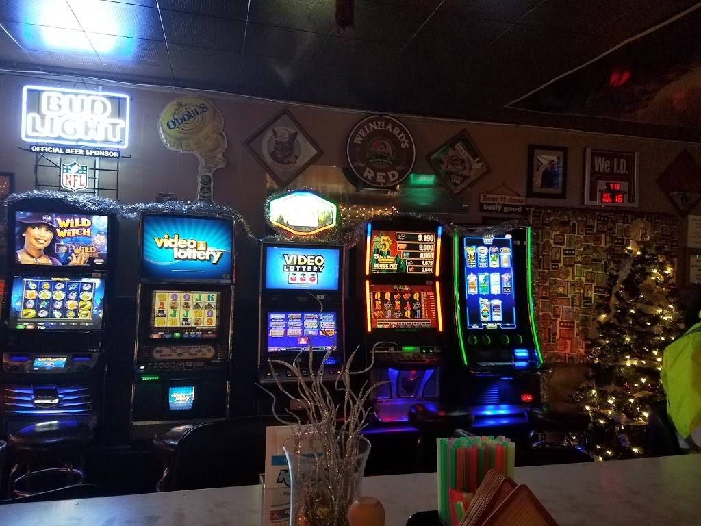 Judys Red Barn | restaurant | 918 W Main St, Lyons, OR 97358, USA | 5038592826 OR +1 503-859-2826