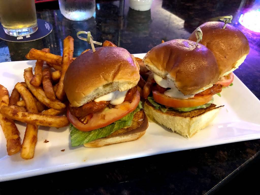 Buddys Pizza Pub | restaurant | 547 W Grove St, Middleborough, MA 02346, USA | 5089239196 OR +1 508-923-9196