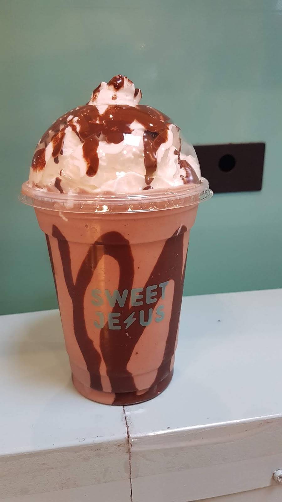 Sweet Jesus | restaurant | 1 Bass Pro Mills Dr, Entrance 4, Concord, ON L4K 2M9, Canada | 9055973300 OR +1 905-597-3300