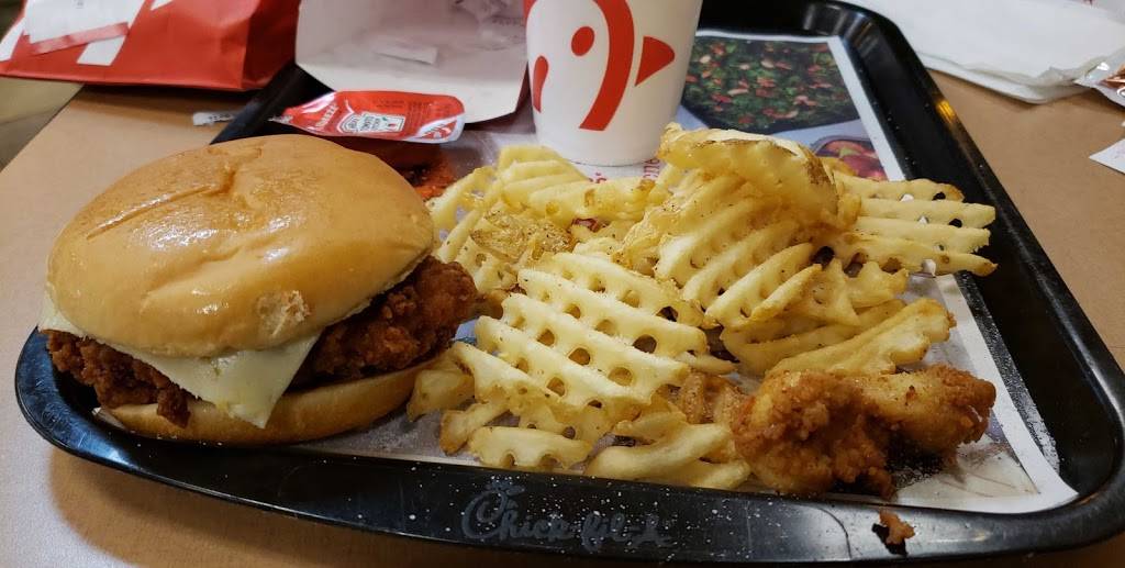 Chick-fil-A | restaurant | 305 Old Lebanon Dirt Rd, Hermitage, TN 37076, USA | 6158892177 OR +1 615-889-2177