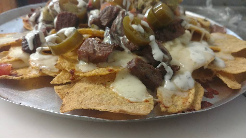 The Port Restaurant and Lounge | restaurant | 413 S Burritt Ave, Lake Delton, WI 53940, USA | 6082530150 OR +1 608-253-0150