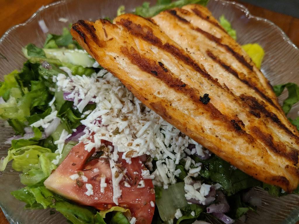 Dimitris International Grille | restaurant | 2205 Frederick Rd, Catonsville, MD 21228, USA | 4107471927 OR +1 410-747-1927