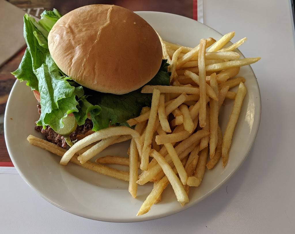 Steak n Shake | restaurant | 6728 Colonnade Ave, Melbourne, FL 32940, USA | 3216379445 OR +1 321-637-9445