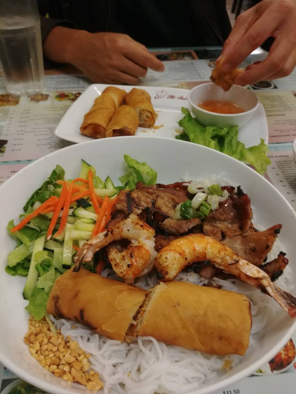 Pho Anh Dao | restaurant | 280 E 18th St, Oakland, CA 94606, USA | 5108361566 OR +1 510-836-1566