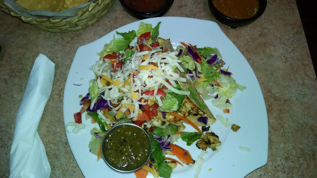 Las Palmas Mexican Seafood | restaurant | 662 W Arrow Hwy, San Dimas, CA 91773, USA | 9095991908 OR +1 909-599-1908