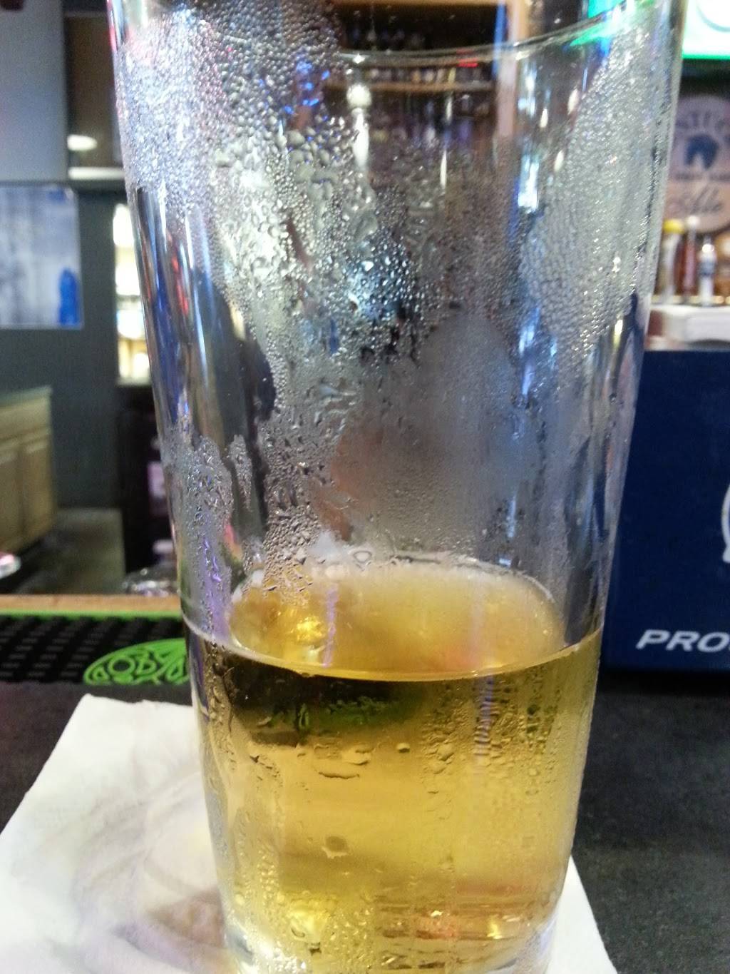 Dock At Water | restaurant | 80 E Water St, Chillicothe, OH 45601, USA | 7407793625 OR +1 740-779-3625