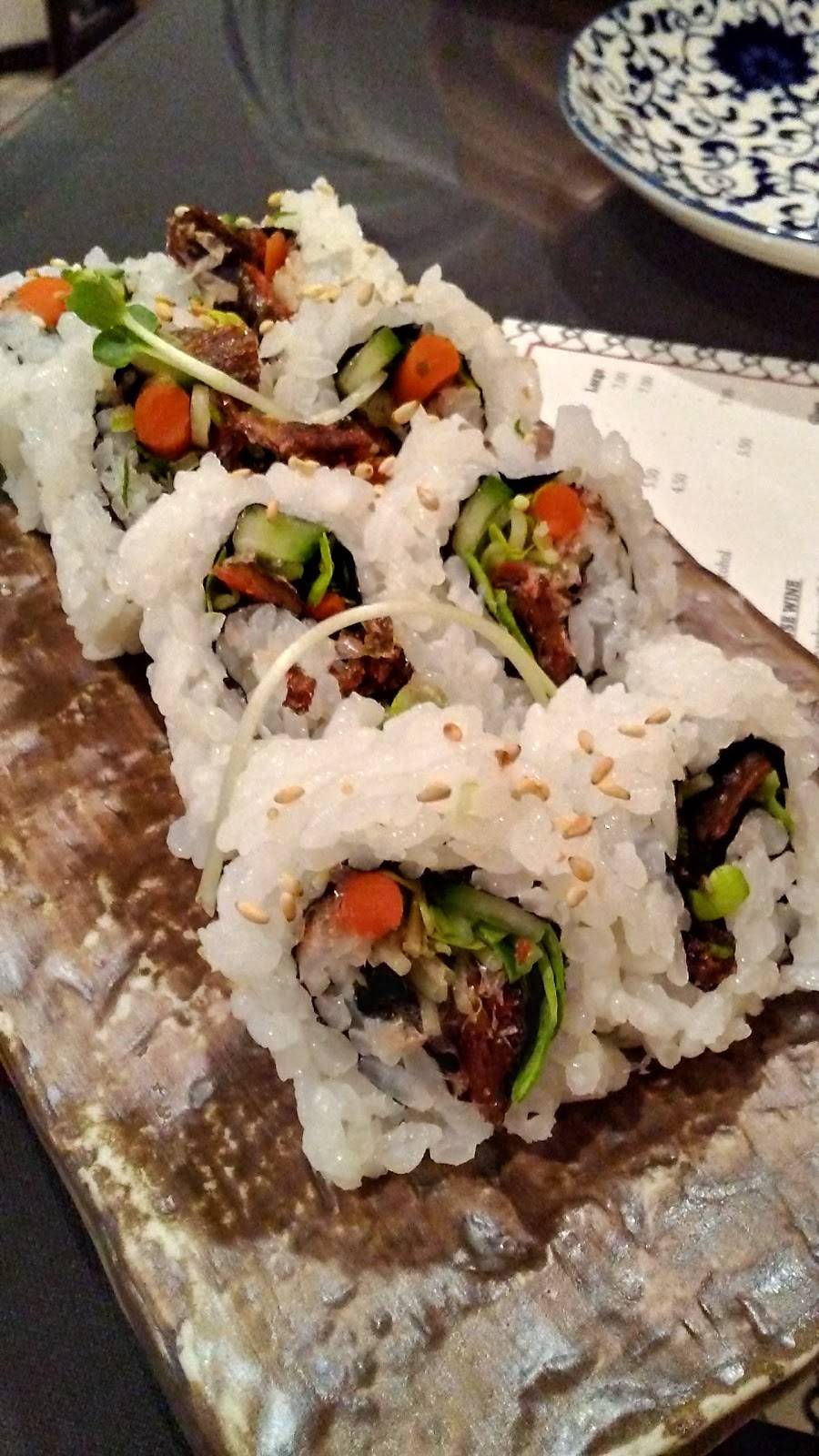 Sushi Koto | restaurant | 18120 Brookhurst St #25, Fountain Valley, CA 92708, USA | 7149640988 OR +1 714-964-0988