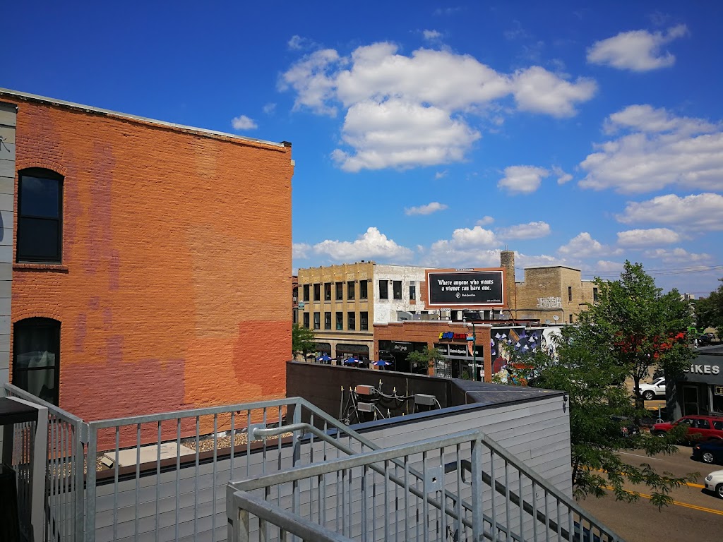 Up-Down Minneapolis | restaurant | 3012 Lyndale Ave S, Minneapolis, MN 55408, USA | 6128233487 OR +1 612-823-3487