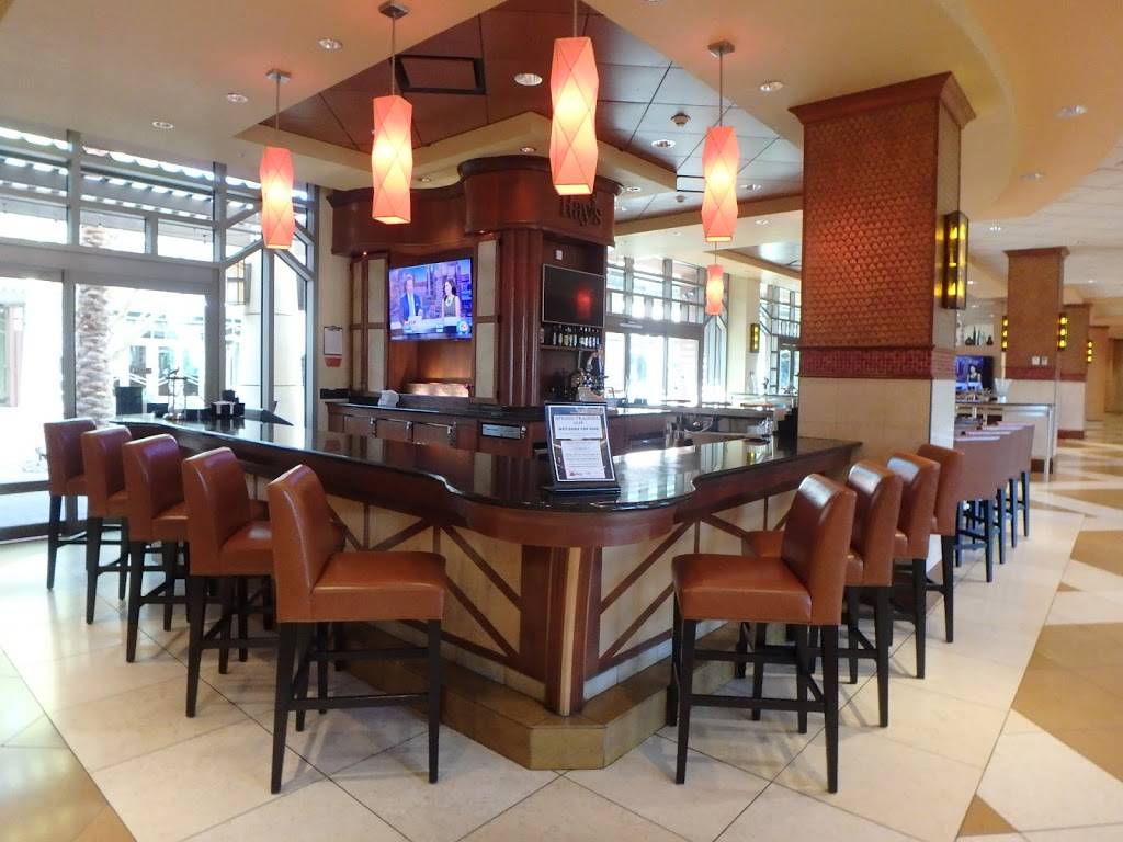 Rays Bar / Soleil Restaurant | restaurant | 9495w W Coyotes Blvd, Glendale, AZ 85305, USA | 6239373700 OR +1 623-937-3700