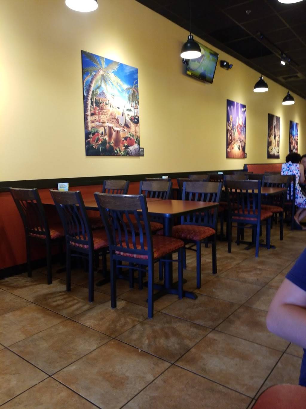 Moes Southwest Grill | restaurant | 1060 W Main St, Branford, CT 06405, USA | 2034334092 OR +1 203-433-4092