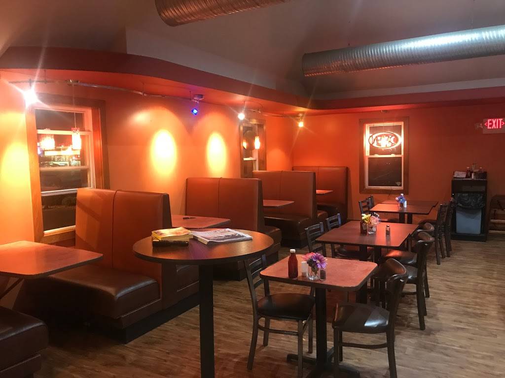 Boston Bay Pizza | meal takeaway | 515 Montgomery St, Chicopee, MA 01020, USA | 4138883000 OR +1 413-888-3000