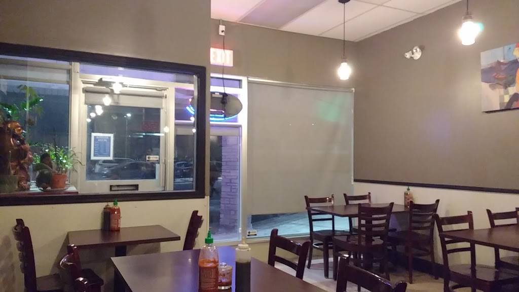 Pho Hoa Nam | restaurant | 2-3500 Fallowfield Rd, Nepean, ON K2J 4A7, Canada | 6138238121 OR +1 613-823-8121