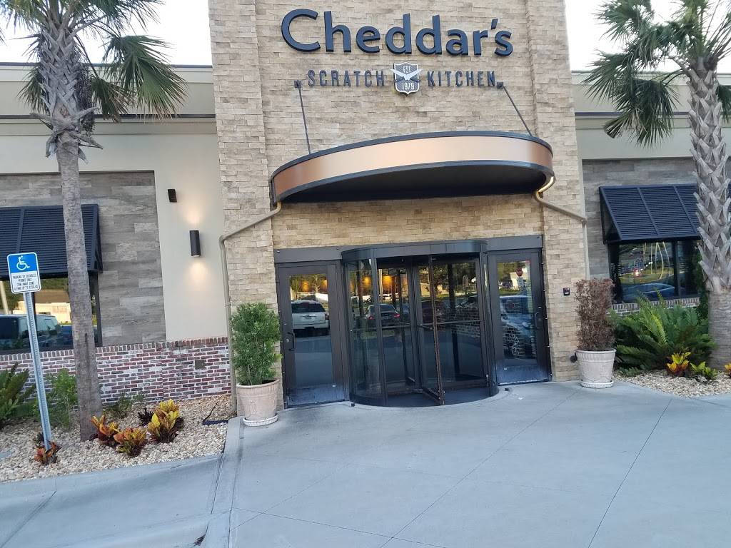 Cheddars Scratch Kitchen | restaurant | 11004 N Dale Mabry Hwy, Tampa, FL 33618, USA | 8139645300 OR +1 813-964-5300