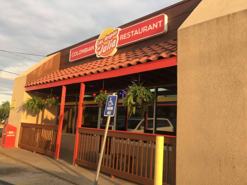 Las Arepas De Julia | restaurant | 4044 Lawrenceville Hwy, Lilburn, GA 30047, USA | 7705594094 OR +1 770-559-4094
