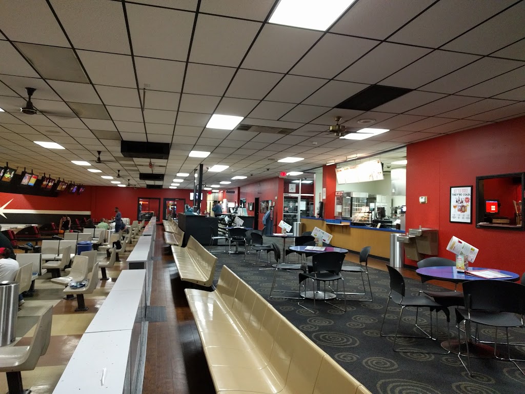 AMF Star Lanes - Asheville | restaurant | 491 Kenilworth Rd, Asheville, NC 28805, USA | 8282546161 OR +1 828-254-6161