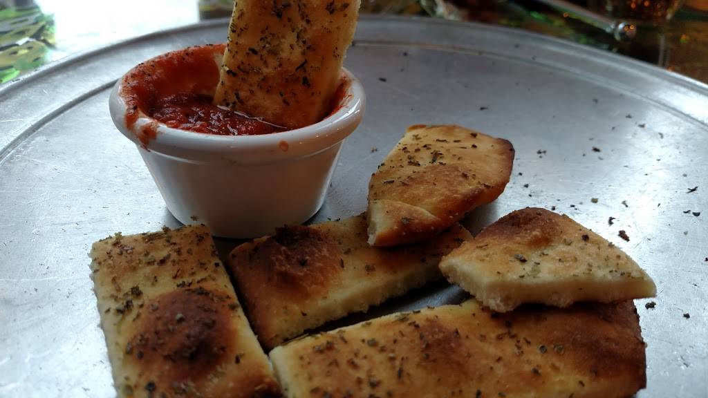 Pie Slingers Pizzeria | restaurant | 56A Fieldstone Pkwy, Rock Spring, GA 30739, USA | 7063759182 OR +1 706-375-9182