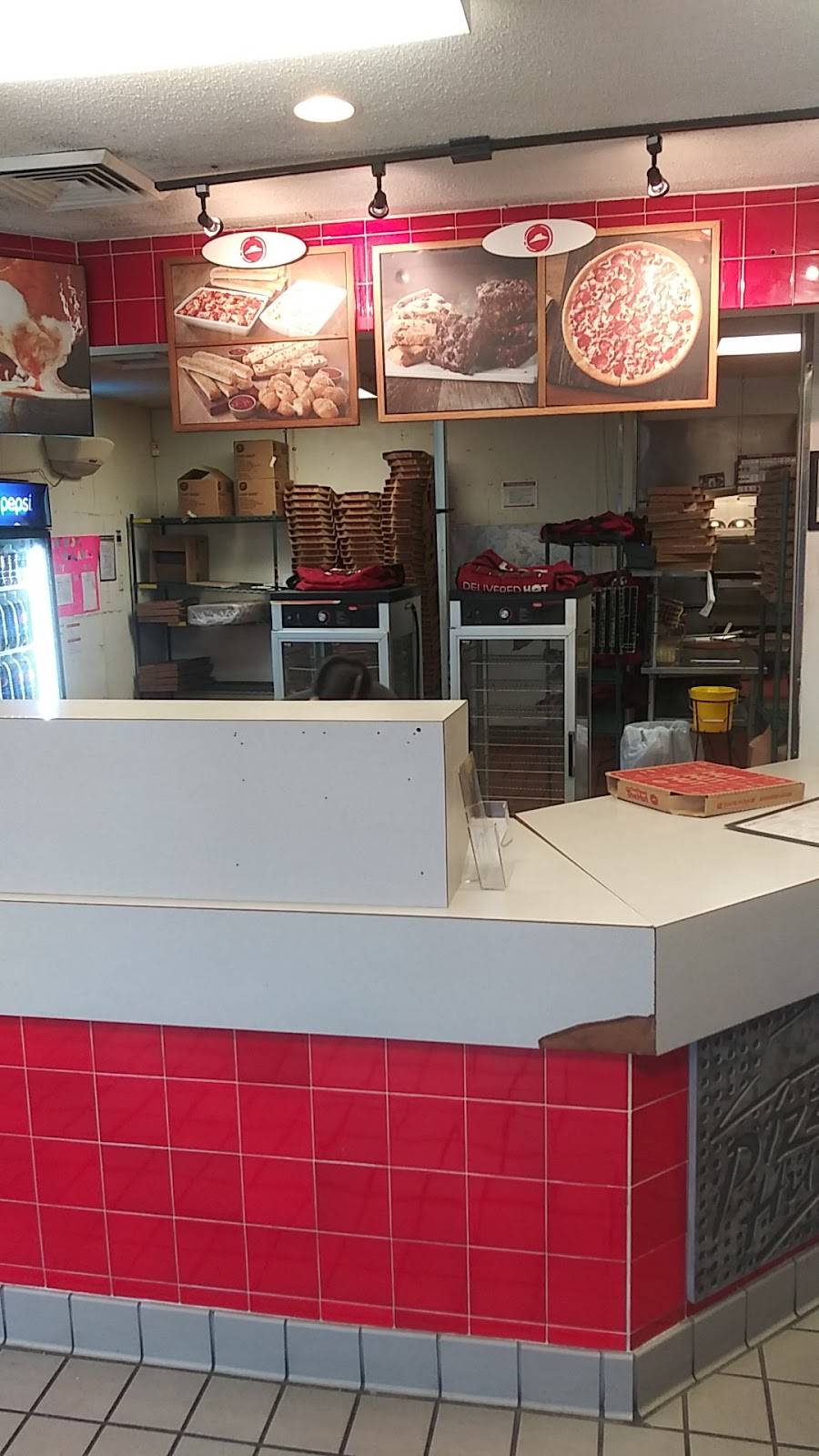 Pizza Hut | restaurant | 6747 Annapolis Rd, Hyattsville, MD 20784, USA | 3013863366 OR +1 301-386-3366