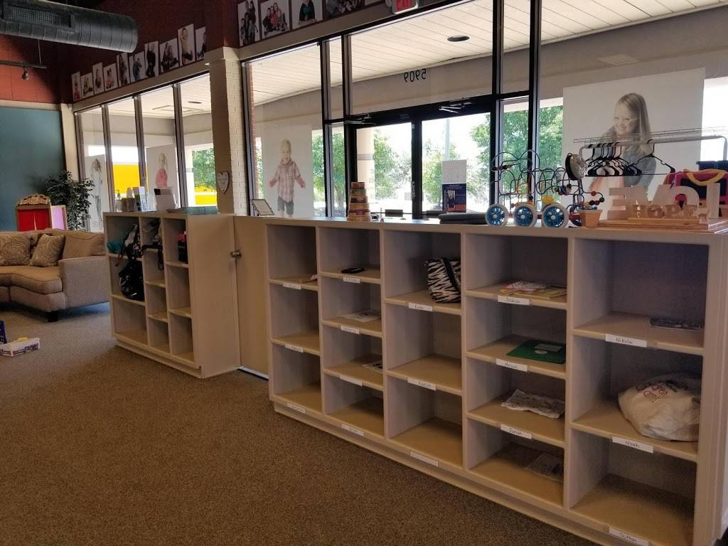 GiGis Playhouse Indianapolis | restaurant | 5909 E 86th St, Indianapolis, IN 46250, USA | 3172888235 OR +1 317-288-8235