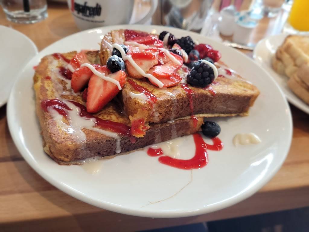 Starwood Cafe | restaurant | 12990 Bee St Suit 140, Farmers Branch, TX 75234, USA | 9729134412 OR +1 972-913-4412