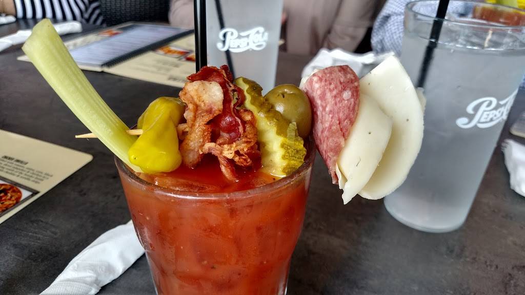 Paninis Grill of Willoughby | restaurant | 5617, 37333 Euclid Ave, Willoughby, OH 44094, USA | 4409519852 OR +1 440-951-9852