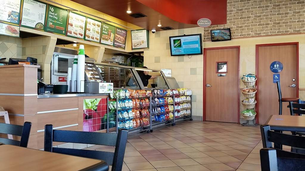 Subway Restaurants | restaurant | 1212 N White Ave #101, Pomona, CA 91768, USA | 9096206789 OR +1 909-620-6789
