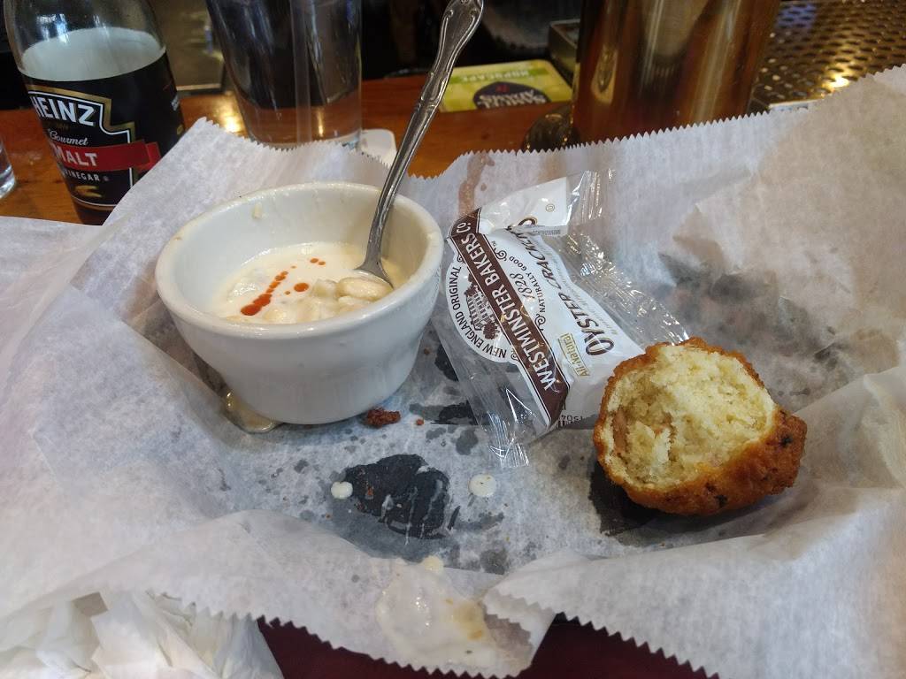 Narragansett Cafe | restaurant | 25 Narragansett Ave, Jamestown, RI 02835, USA | 4014232150 OR +1 401-423-2150