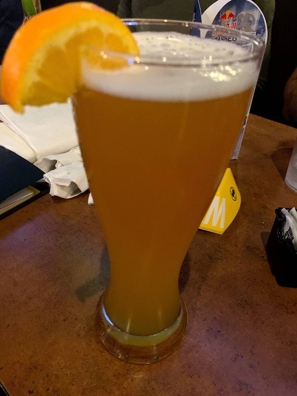 Buffalo Wild Wings | restaurant | 737 Merrick Ave, Westbury, NY 11590, USA | 5167949453 OR +1 516-794-9453