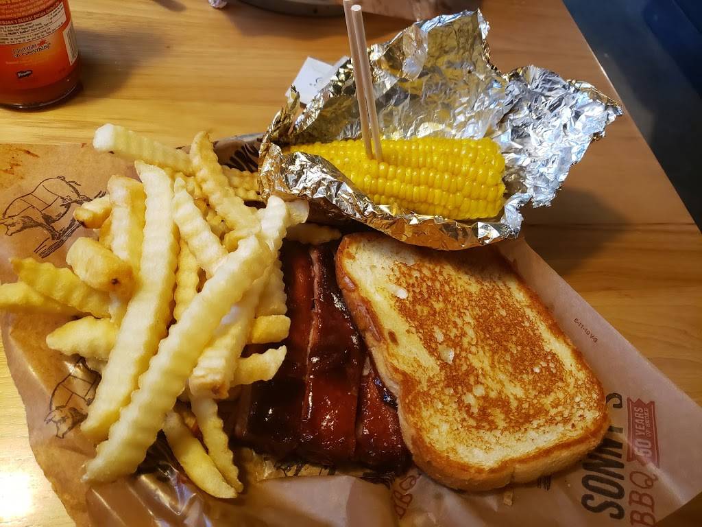 Sak Pase Restaurant | restaurant | 27156 S Dixie Hwy, Naranja, FL 33032, USA | 3052452864 OR +1 305-245-2864