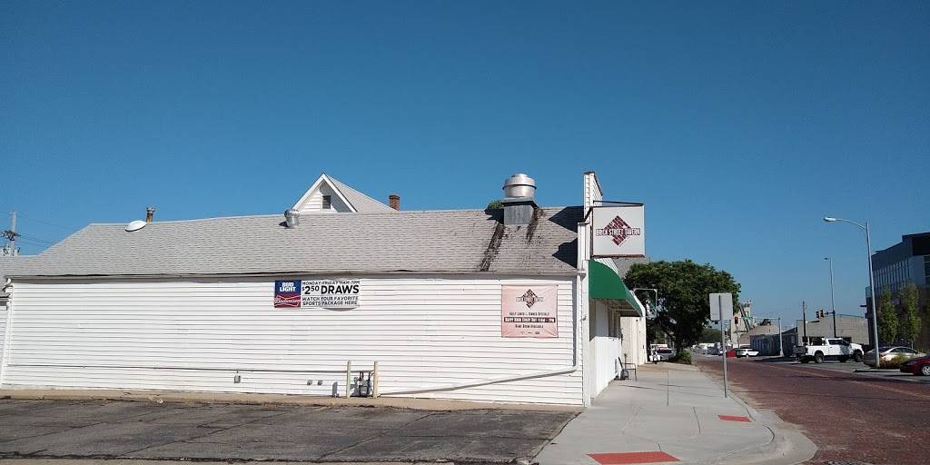 Brick Street Tavern | restaurant | 4936 S 135th St, Omaha, NE 68137, USA | 4023591604 OR +1 402-359-1604