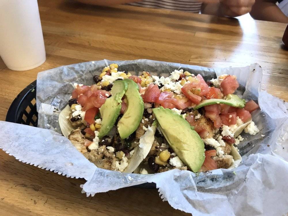 Oakleys Grille | restaurant | 17631 Bruce B Downs Blvd, Tampa, FL 33647, USA | 8135235075 OR +1 813-523-5075