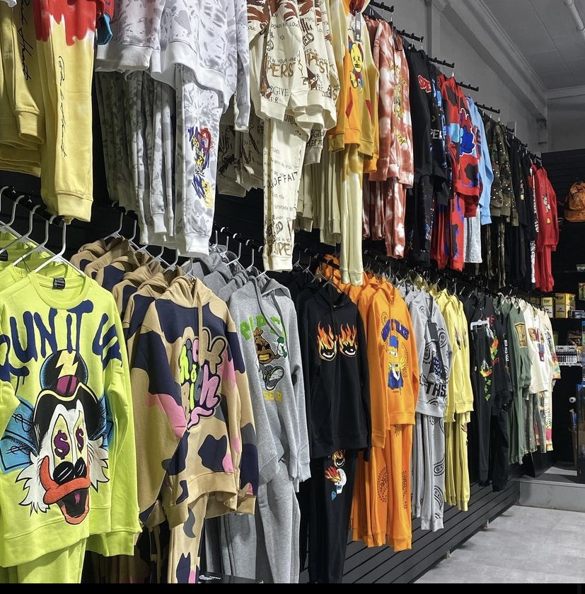 King Kong Smoke & gift | meal takeaway | 2278 International Blvd, Oakland, CA 94606, USA | 5102218163 OR +1 510-221-8163