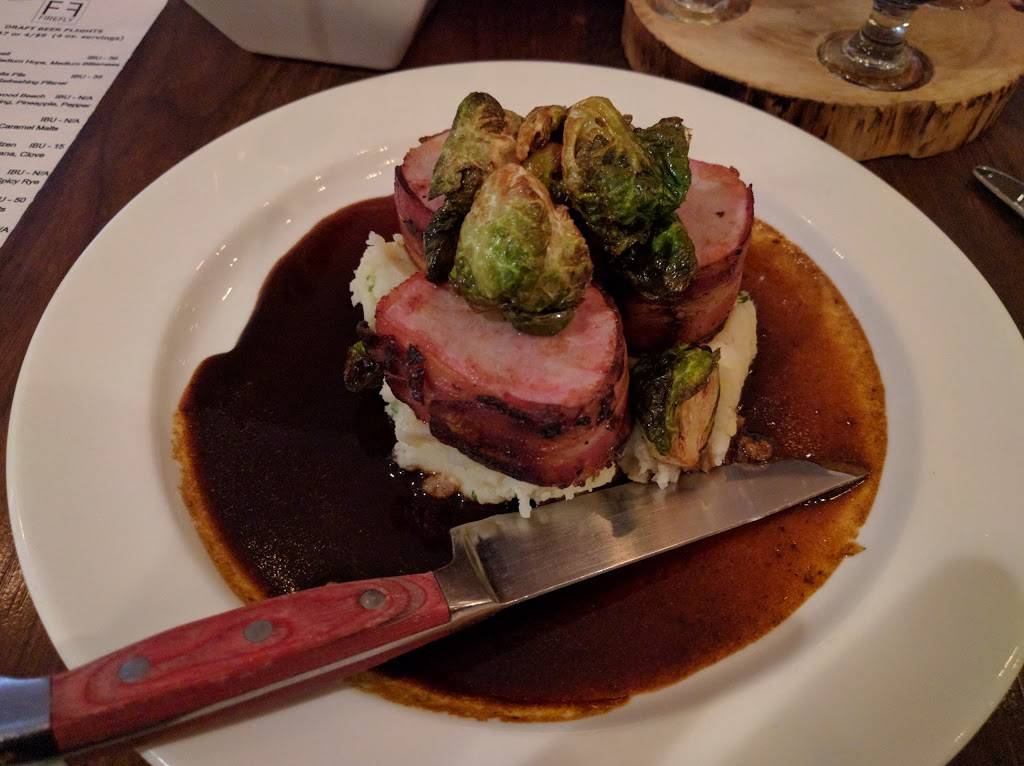 Firefly Kitchen | restaurant | 111 Green Bay Rd, Wilmette, IL 60091, USA | 2244082494 OR +1 224-408-2494