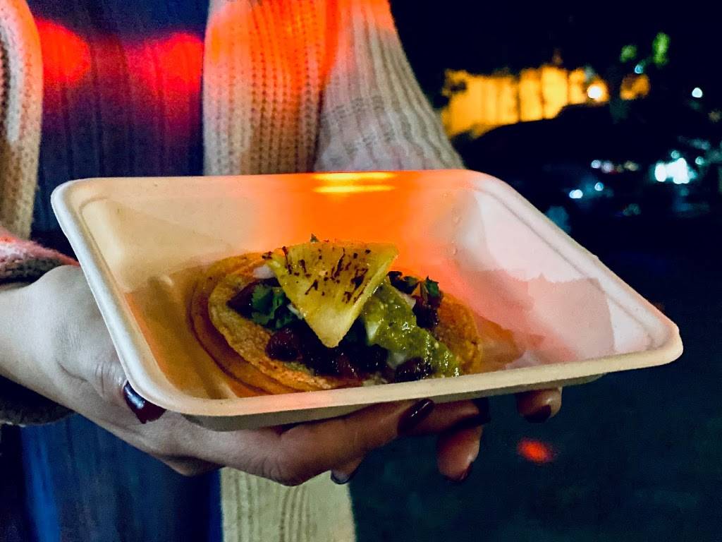 Manna Tacos | restaurant | 570 W 4th St #107, San Bernardino, CA 92401, USA | 9092802785 OR +1 909-280-2785