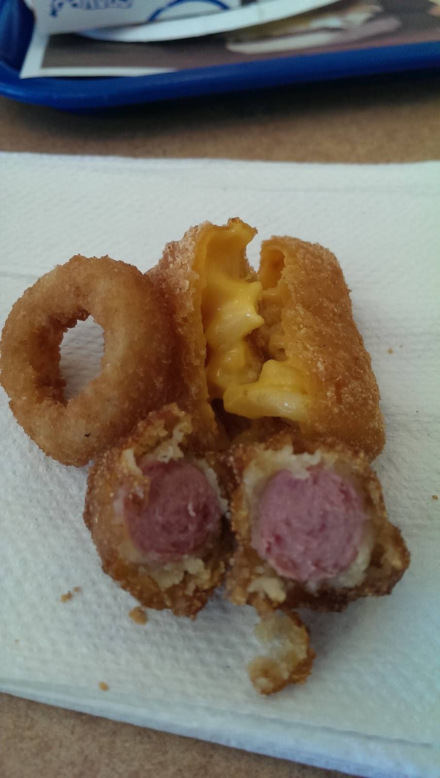 White Castle | restaurant | 1219 N Lake St, Aurora, IL 60506, USA | 6308590130 OR +1 630-859-0130