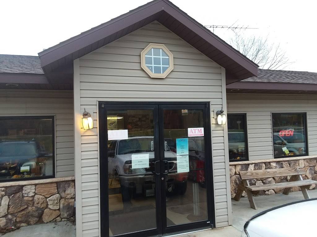 Sparks Grill | restaurant | N4460 WI-22, Montello, WI 53949, USA | 6082977902 OR +1 608-297-7902