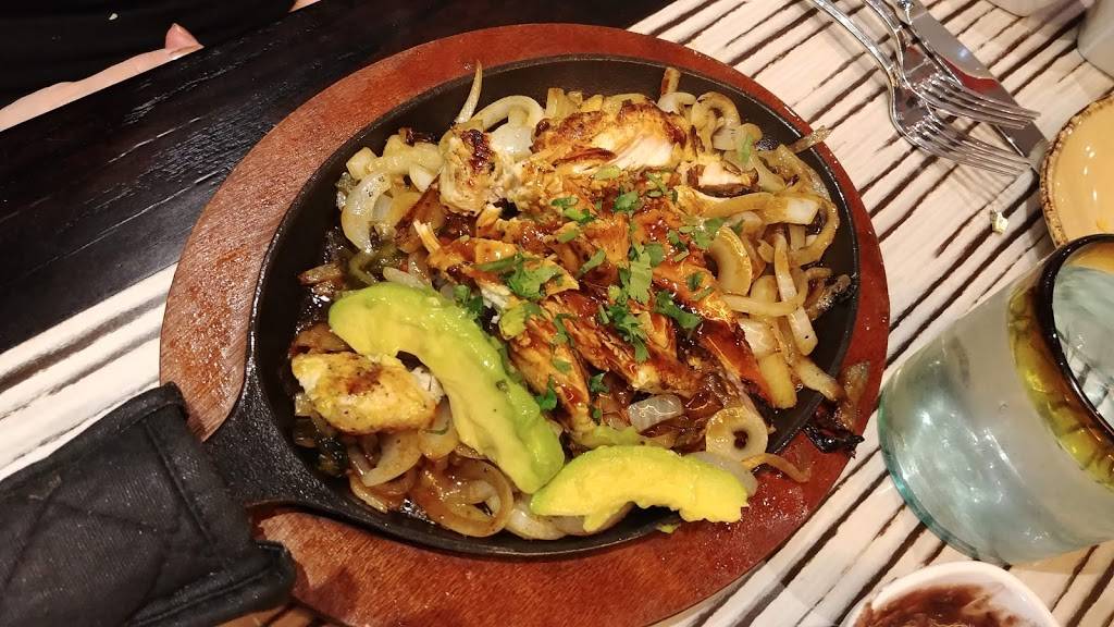 Temazcal Tequila Cantina | restaurant | 6836, 660 Legacy Pl, Dedham, MA 02026, USA | 7813556900 OR +1 781-355-6900