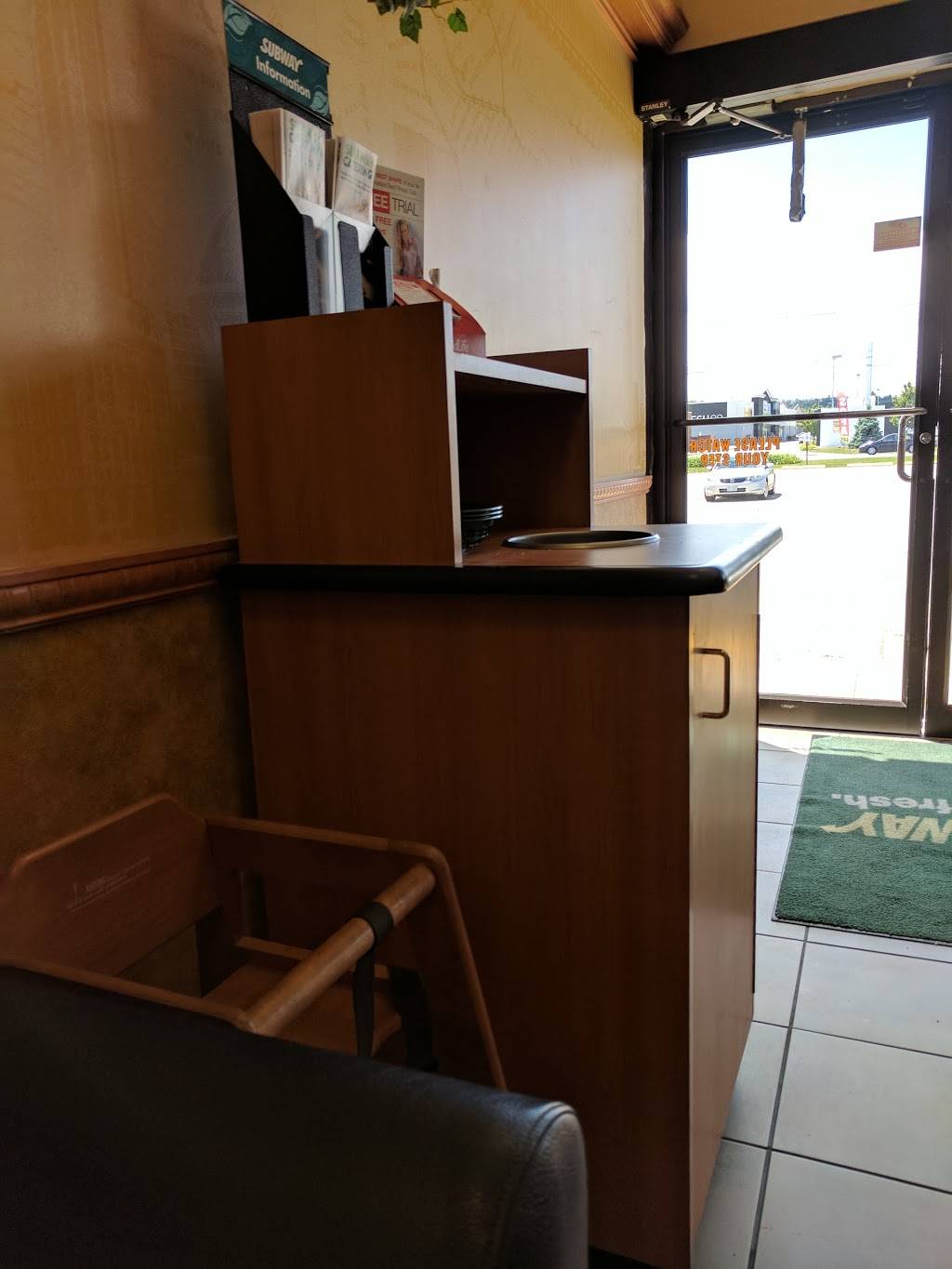 Subway | restaurant | 910 Queenston Rd #7, Stoney Creek, ON L8G 1B5, Canada | 9056645416 OR +1 905-664-5416