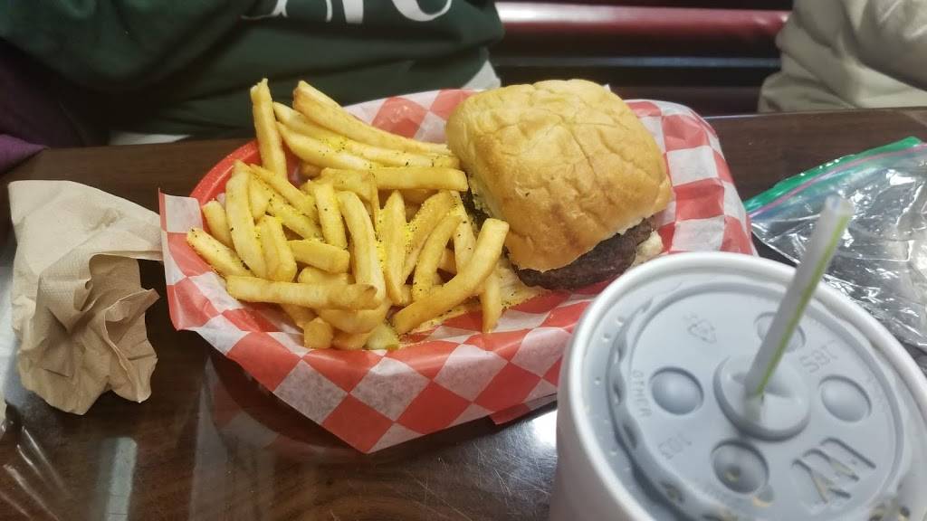 Chick N Run of Jackson | restaurant | 789 Hwy 36 E STE A, Jackson, GA 30233, USA | 7707751050 OR +1 770-775-1050