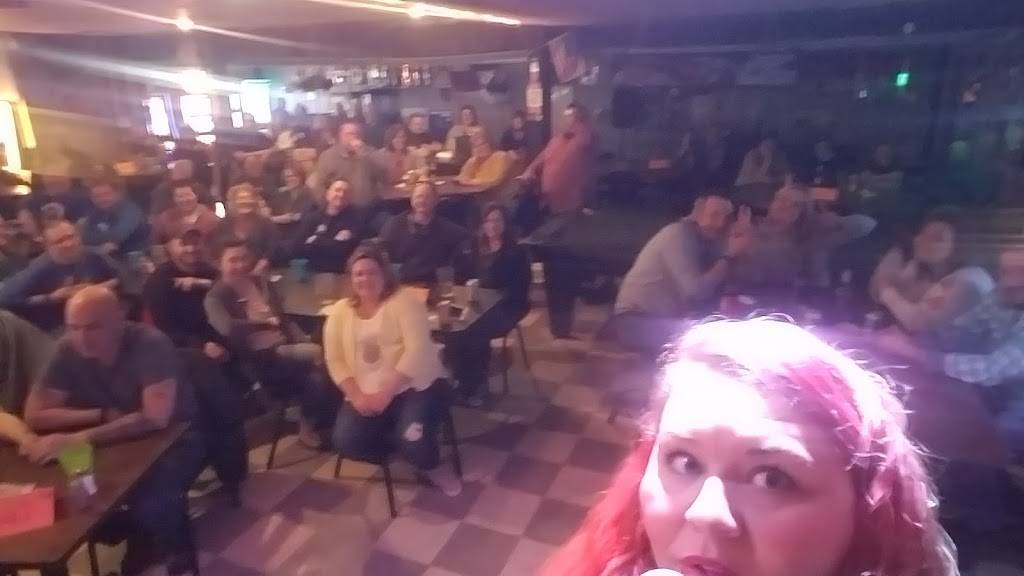 Irish Circle | restaurant | 405 N Walnut St, Wapella, IL 61777, USA | 2179355225 OR +1 217-935-5225