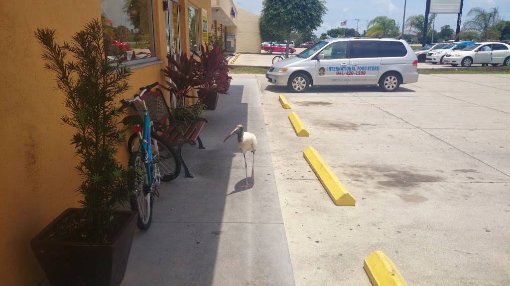 Hungry Howies Pizza | meal delivery | 13201 B, S Tamiami Trail, North Port, FL 34287, USA | 9414260995 OR +1 941-426-0995