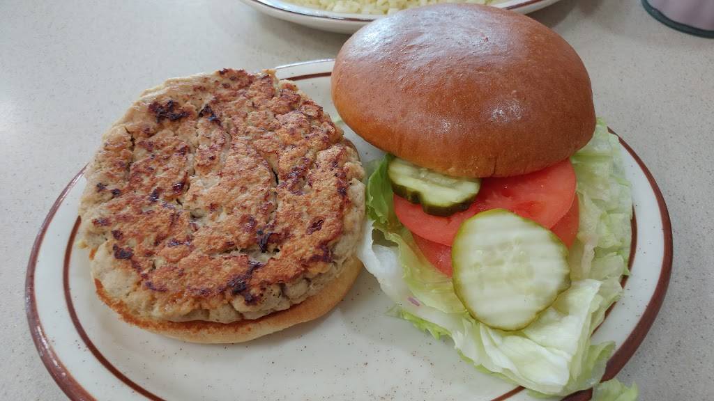 Leos Coney Island | restaurant | 6325 Sashabaw Rd, City of the Village of Clarkston, MI 48346, United States | 2486205122 OR +1 248-620-5122