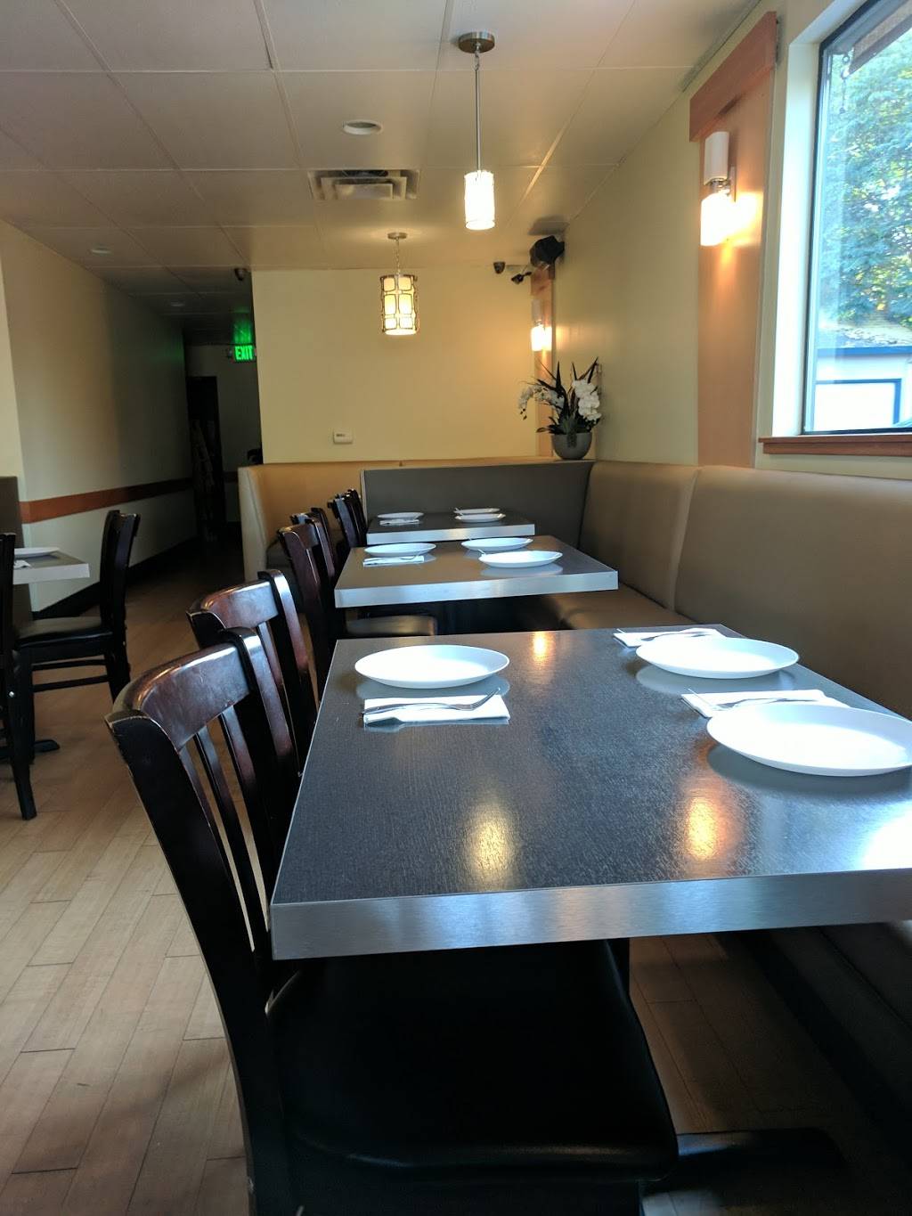 Siam Fine Thai Cuisine | restaurant | 3924 El Camino Real, Palo Alto, CA 94306, USA | 6508120139 OR +1 650-812-0139