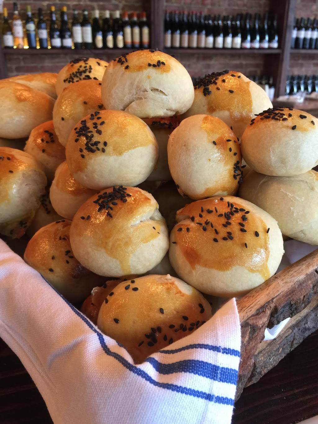 Anchor Heights | restaurant | 575 W 207th St, New York, NY 10034, USA | 6468959686 OR +1 646-895-9686