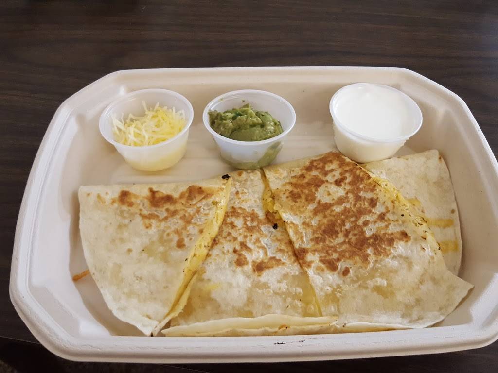 QDOBA Mexican Eats | restaurant | 1348 E Brady St, Milwaukee, WI 53202, USA | 4148477015 OR +1 414-847-7015