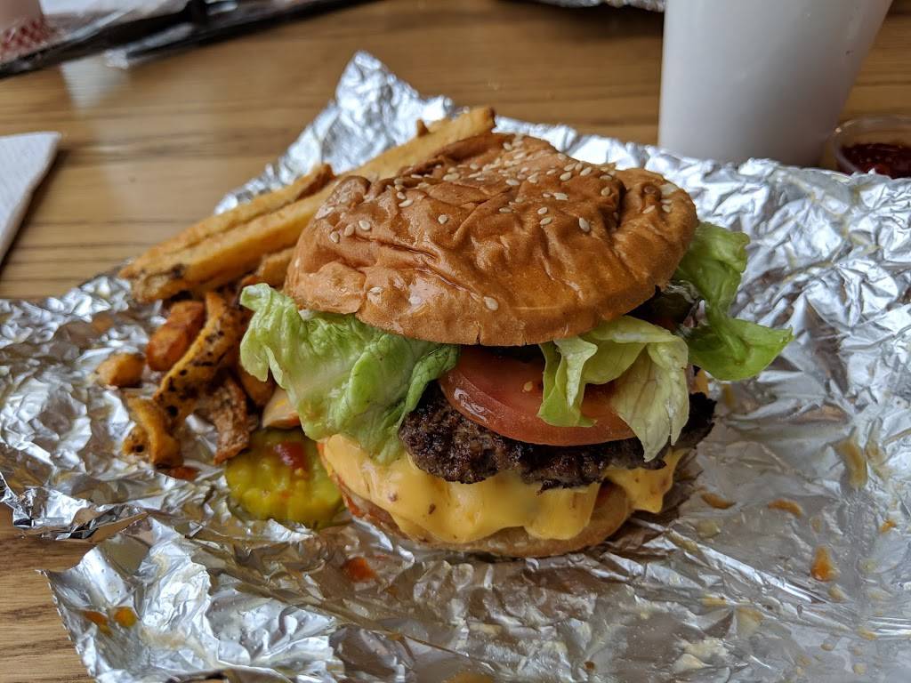 Five Guys | meal takeaway | 5550 Wilshire Blvd, Los Angeles, CA 90036, USA | 3239392360 OR +1 323-939-2360