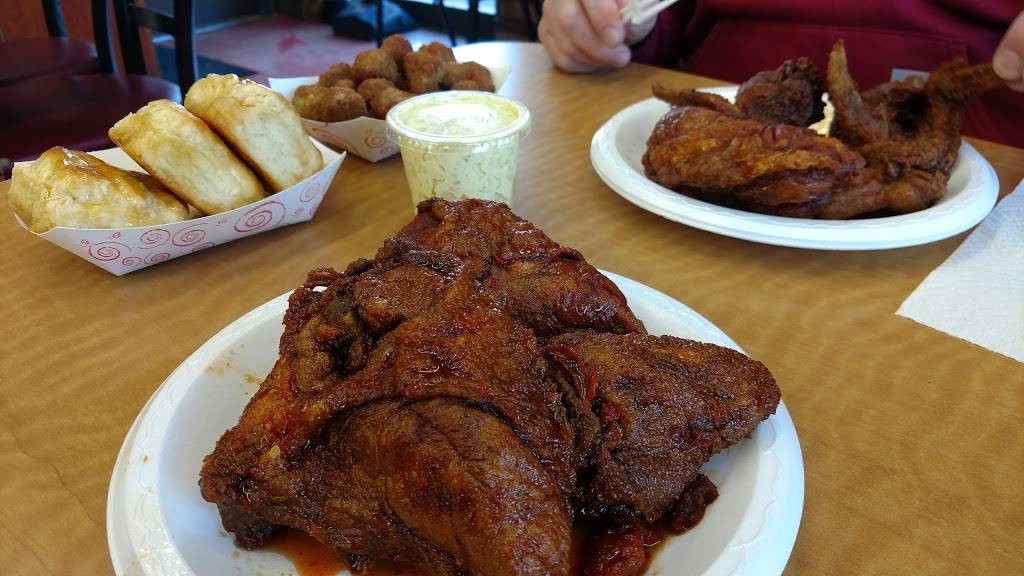 Uncle Lous Fried Chicken | restaurant | 3633 Millbranch Rd, Memphis, TN 38116, USA | 9013322367 OR +1 901-332-2367