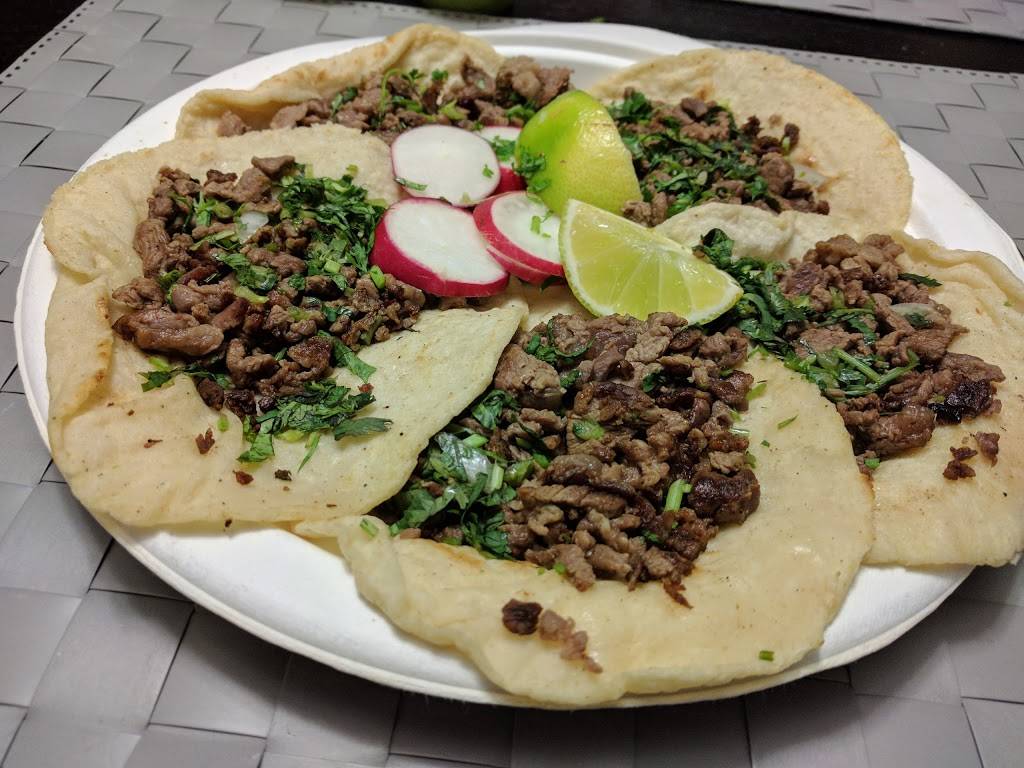 La Chilanguita (Taco Truck) | restaurant | 4167, 4179 Moorpark Ave, San Jose, CA 95117, USA | 4087243168 OR +1 408-724-3168