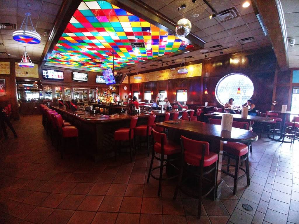 TGI Fridays | restaurant | 625 N Alafaya Trail, Orlando, FL 32828, USA | 4076582750 OR +1 407-658-2750