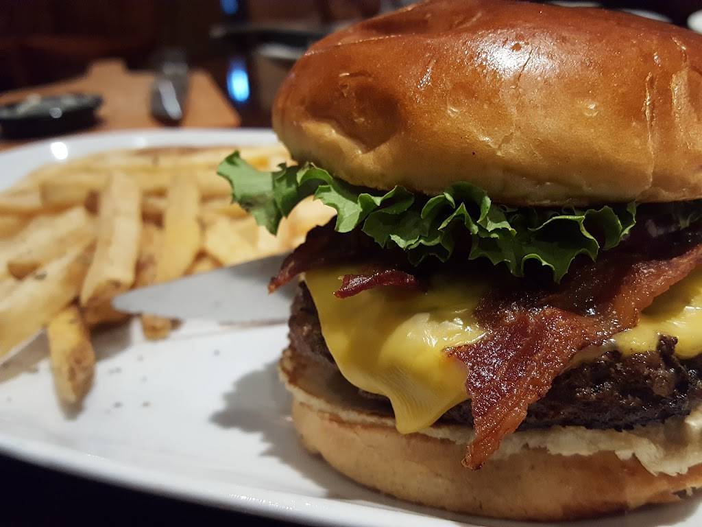 LongHorn Steakhouse | meal takeaway | 2521 W Memorial Rd, Oklahoma City, OK 73134, USA | 4059360742 OR +1 405-936-0742